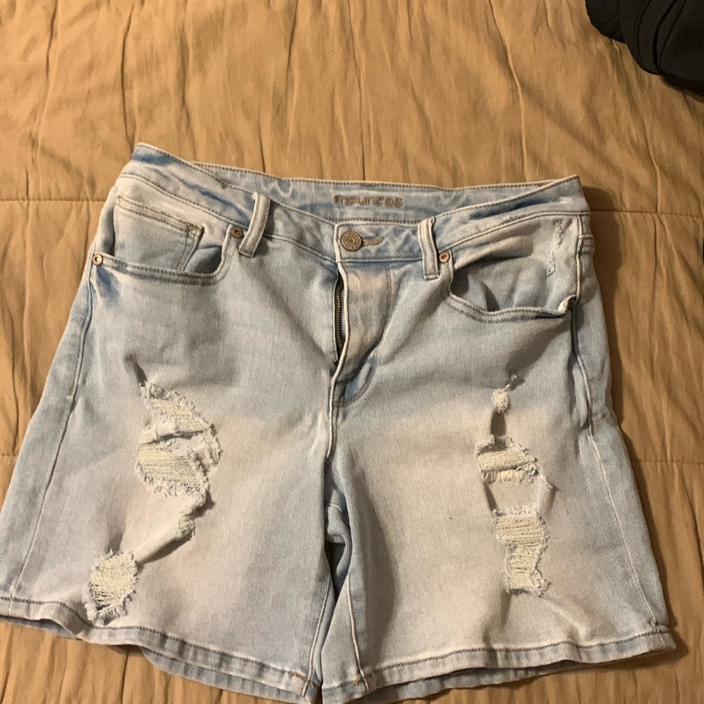 Maurice’s denim shorts
